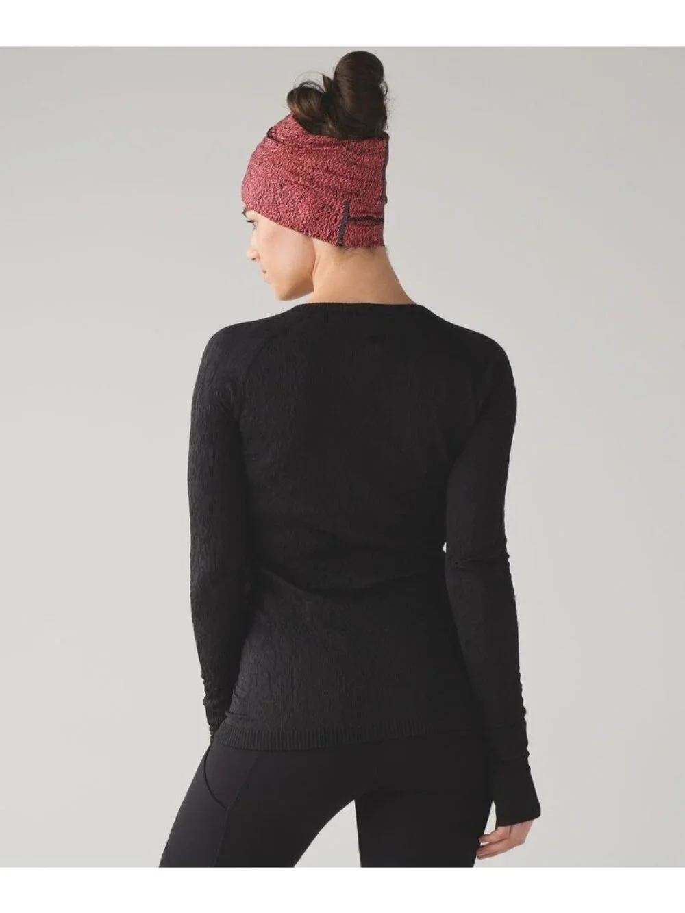 Lululemon Top Knot Toque Womens Electric Coral Black Jacquard Luon Spray Running